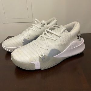 Under Armour (UA) Anatomix Spawn Low Shoes